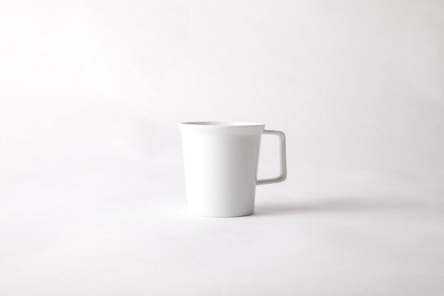 1616/Arita TY Series White Mug 1616 / Arita TY Mug White 