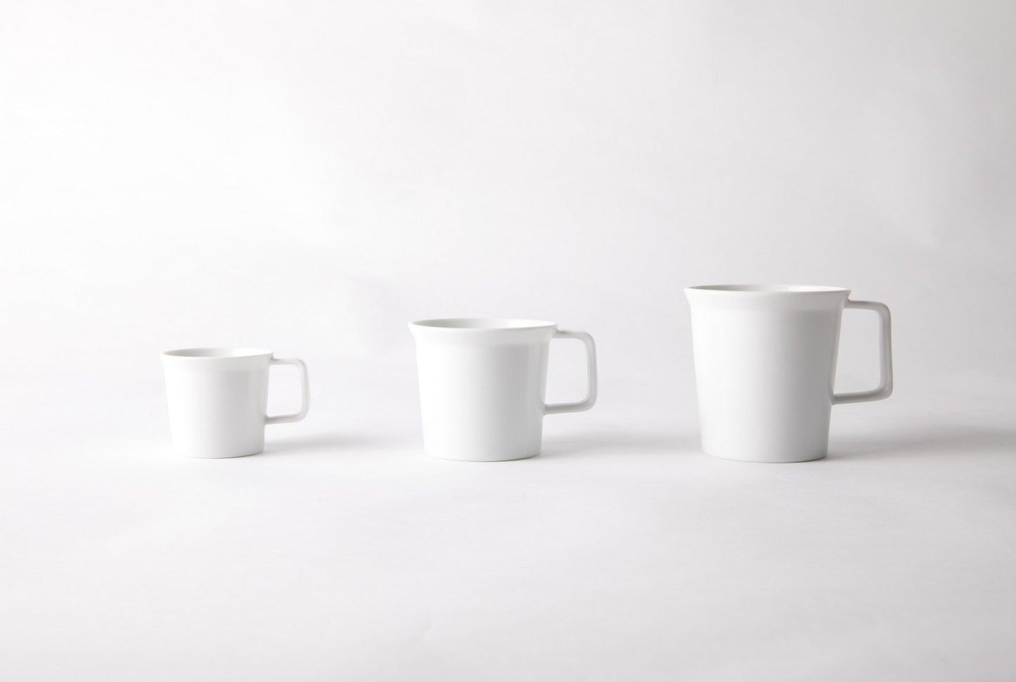 1616/Arita TY Series White Mug 1616 / Arita 