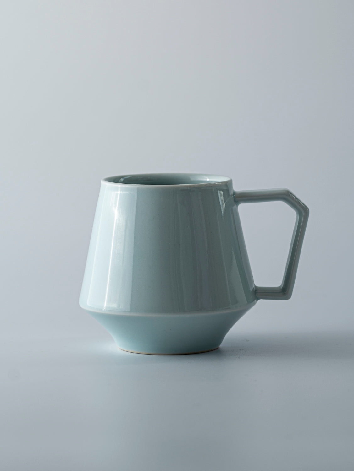 39Arita Mug